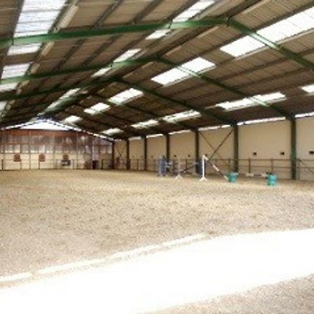 Gite Ecuries Vineuil Jump 6 Personnes Exterior photo